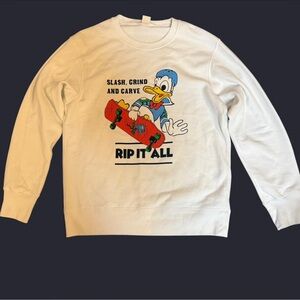 Disney Donald Duck Uniqlo Sweatshirt Crewneck White Skate Rose men’s Size Large